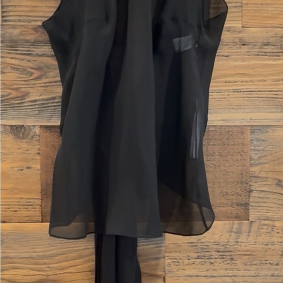 Colette Dinnigan Hand EmbellishedSILK Blouse with Tie Back and Sleeveless Design - Picture 2 of 11